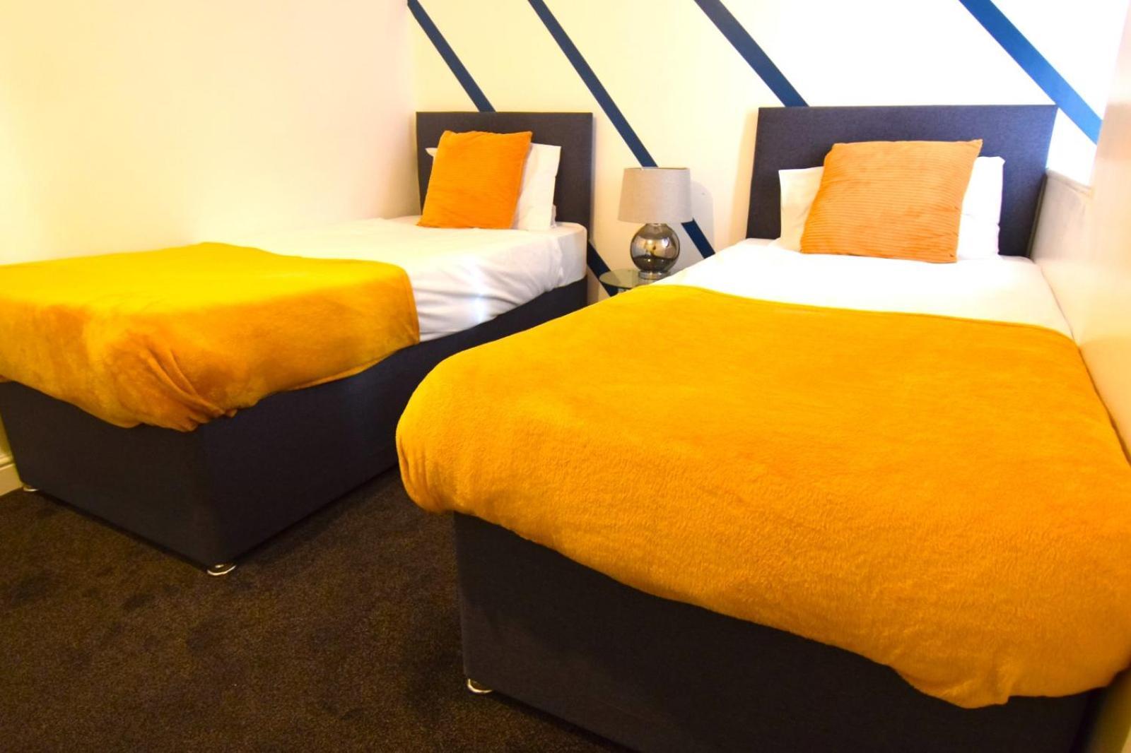 Oyo Victoria Apartments Middlesbrough Bagian luar foto