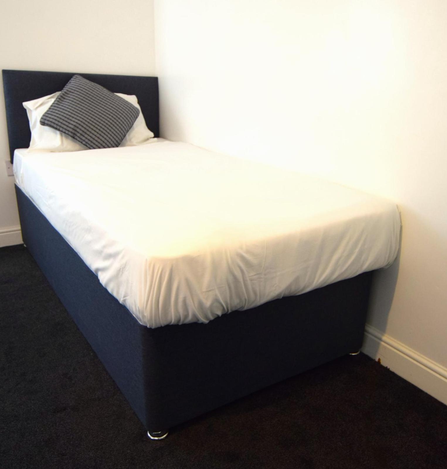 Oyo Victoria Apartments Middlesbrough Bagian luar foto